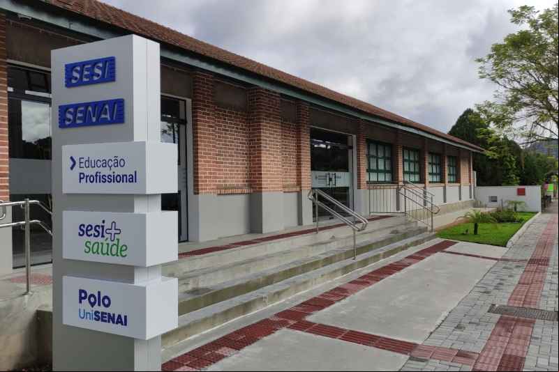 FIESC inaugura obras e apresenta projetos no Vale; investimentos de R$ 213 milhões